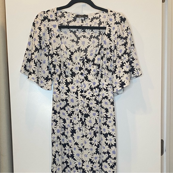 Floral Jumpsuit - Picture 5 of 6